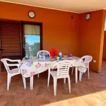 Vakantiehuis 4 Posti Con Giardino Privato E Parcheggio A 350m Dalla