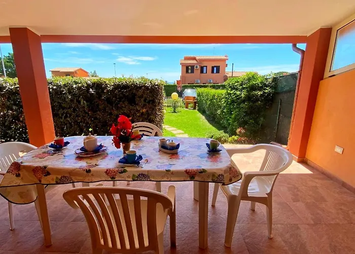 Vakantiehuis 4 Posti Con Giardino Privato E Parcheggio A 350m Dalla *